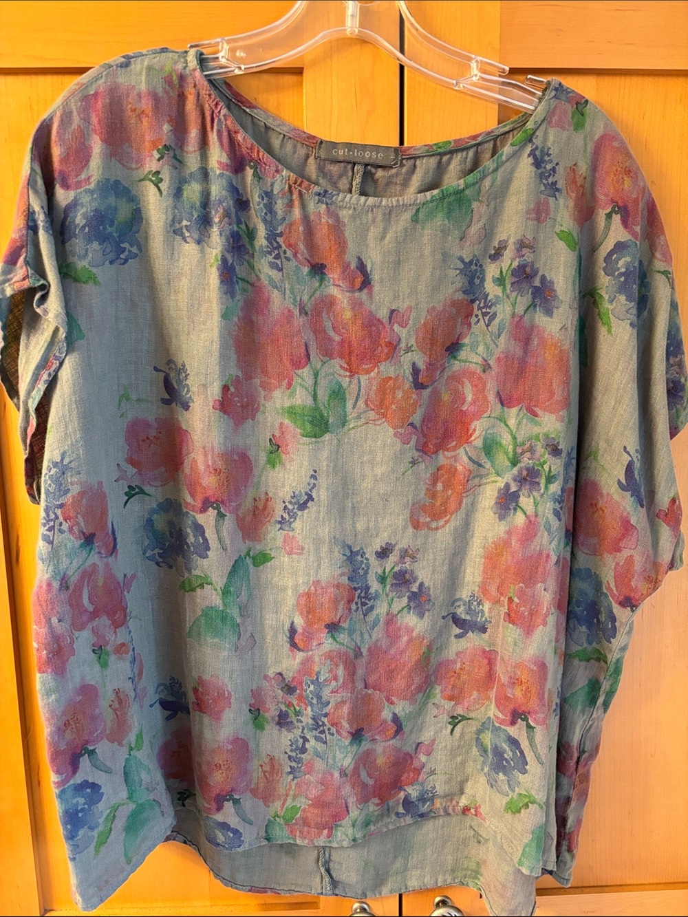 Floral design on gray background top, made by cut loose, size L